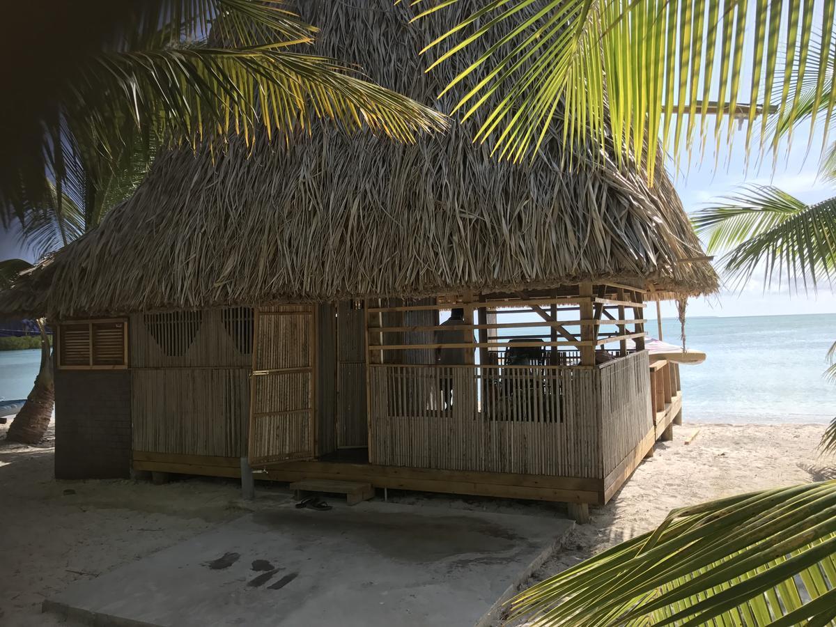 Abemama Green Eco Hotel Kiribati Kariatebike ภายนอก รูปภาพ